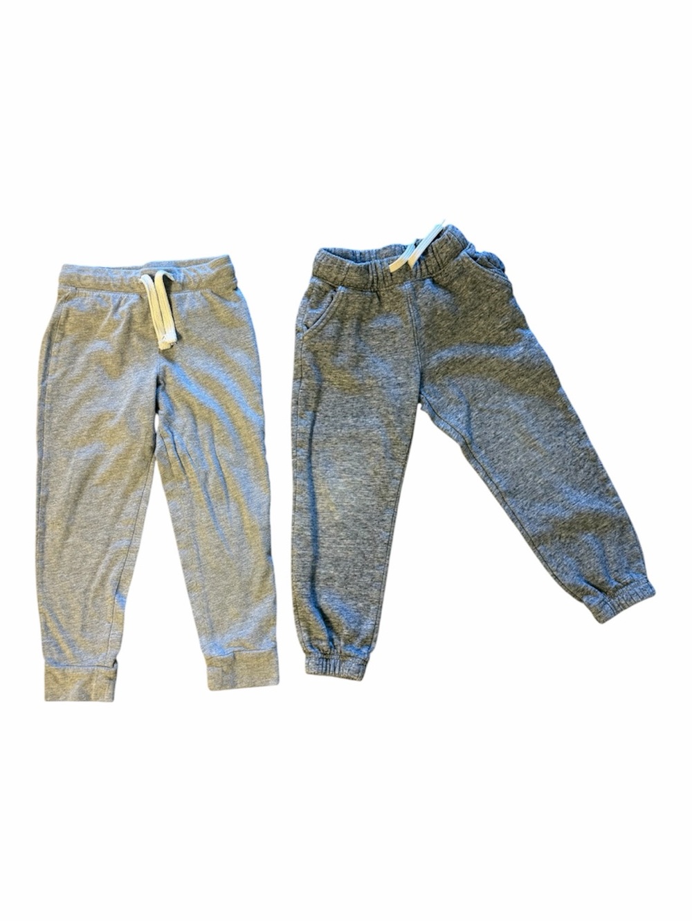 Set of 2 Old Navy Gray Jogger Pants - Comfortable Everyday Bottoms in size 4T